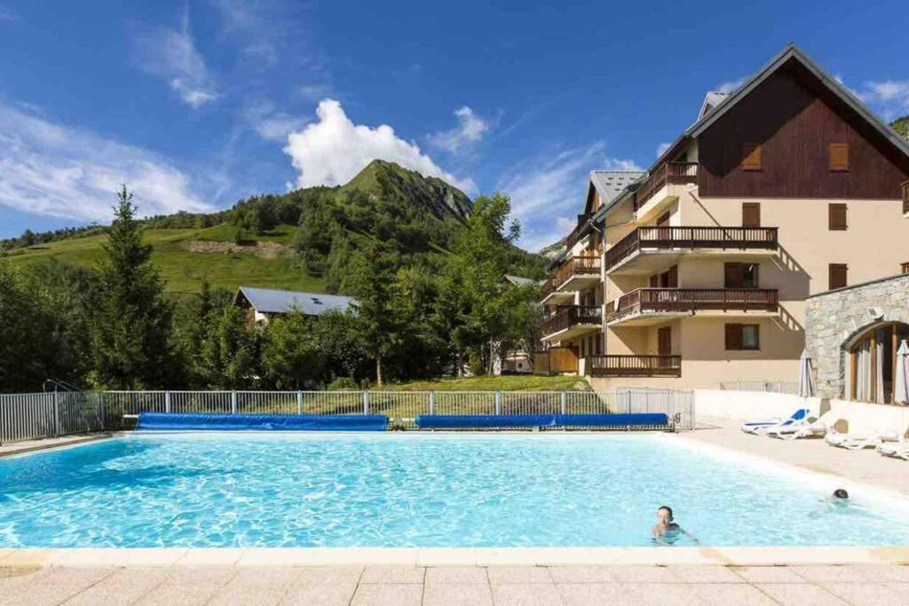 Logement 4/6 Personnes A La Montagne Avec Piscine Apartment Saint-Sorlin-dʼArves Exterior foto